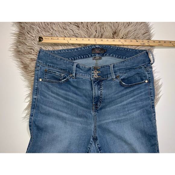 Torrid women’s super soft blue jeans jegging - Picture 10 of 16